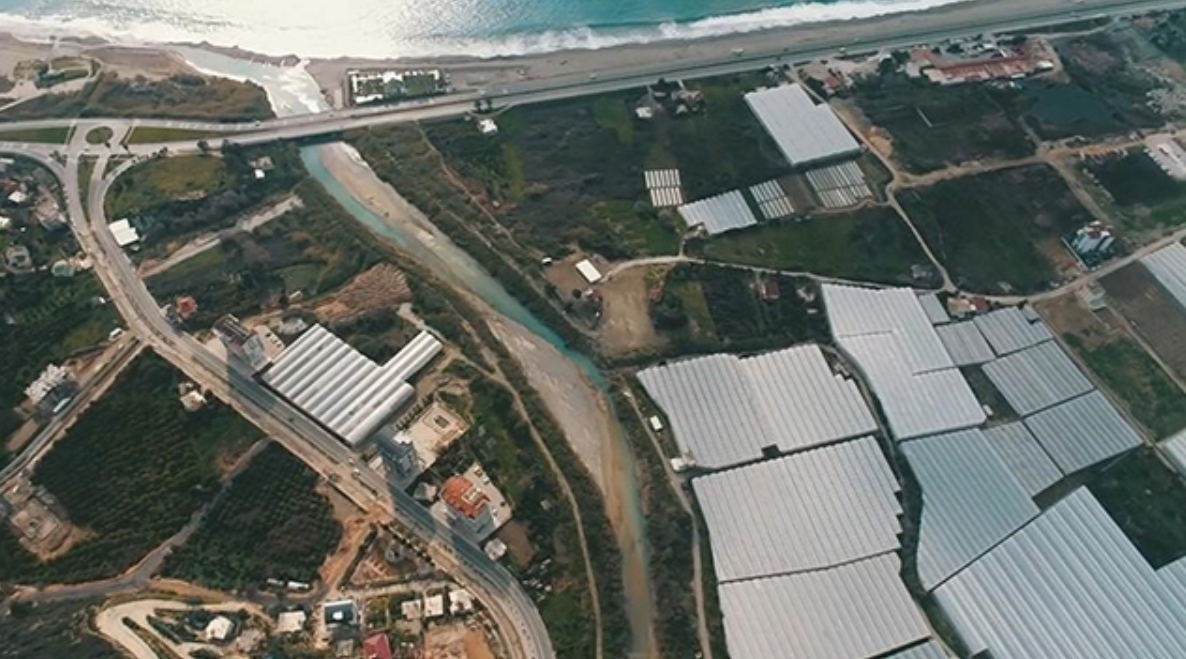 Alanya'da kırmızı alarm! Yüzlerce ev ve sera tehlike altında