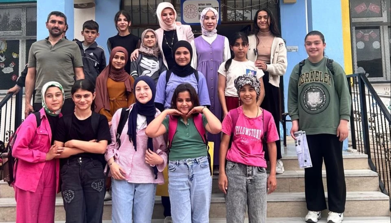 Batman’ın ilk kadın yazarı Sasonlu Meryem Avcı, öğrencilerle buluştu – Birlik Haber Ajansı