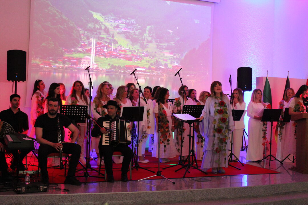 Düsseldorf’ta Türk kültürüne yolculuk: ”7 Bölge 7 Renk” büyüledi – Birlik Haber Ajansı