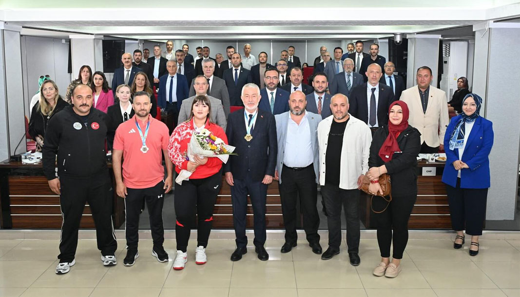 Başkan Başdeğirmen: Fatmagül’ün başarısı Isparta’mızın gururu – Birlik Haber Ajansı