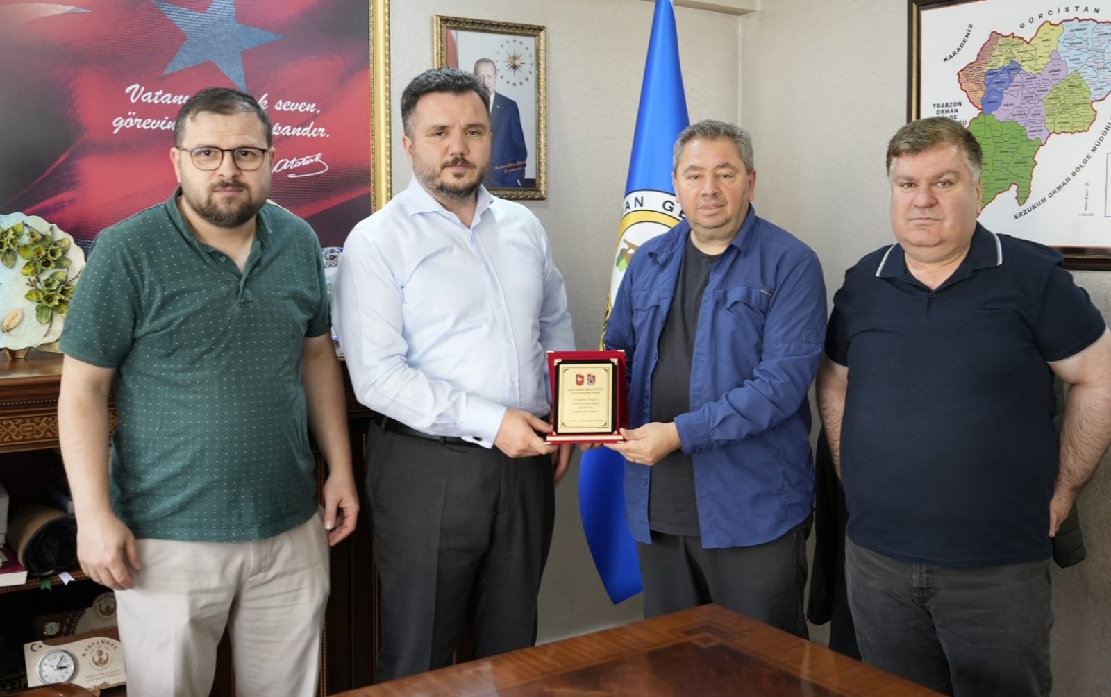 Artvin Trabzonspor Taraftarlar Derneğinden Orman Bölge Müdürü Gürsoy’a ziyaret – Birlik Haber Ajansı