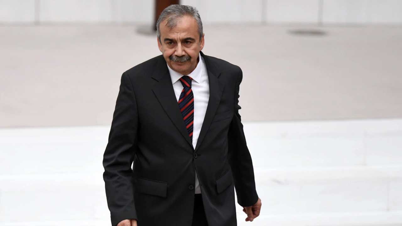 Sırrı Süreyya Önder’in cenaze töreninin detaylarını belli oldu