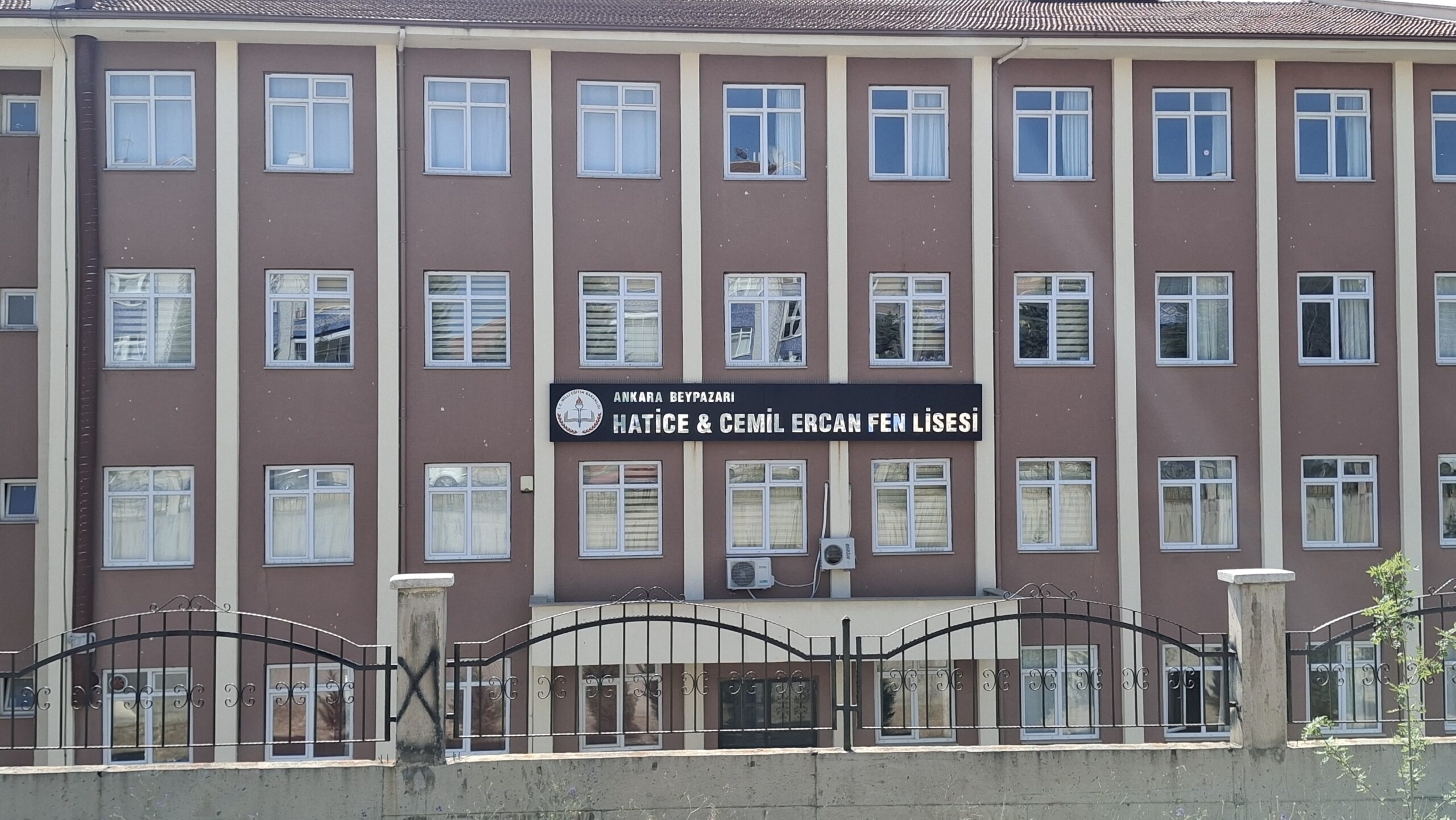 Beypazarı'nda ve Güdül'de LGS başladı