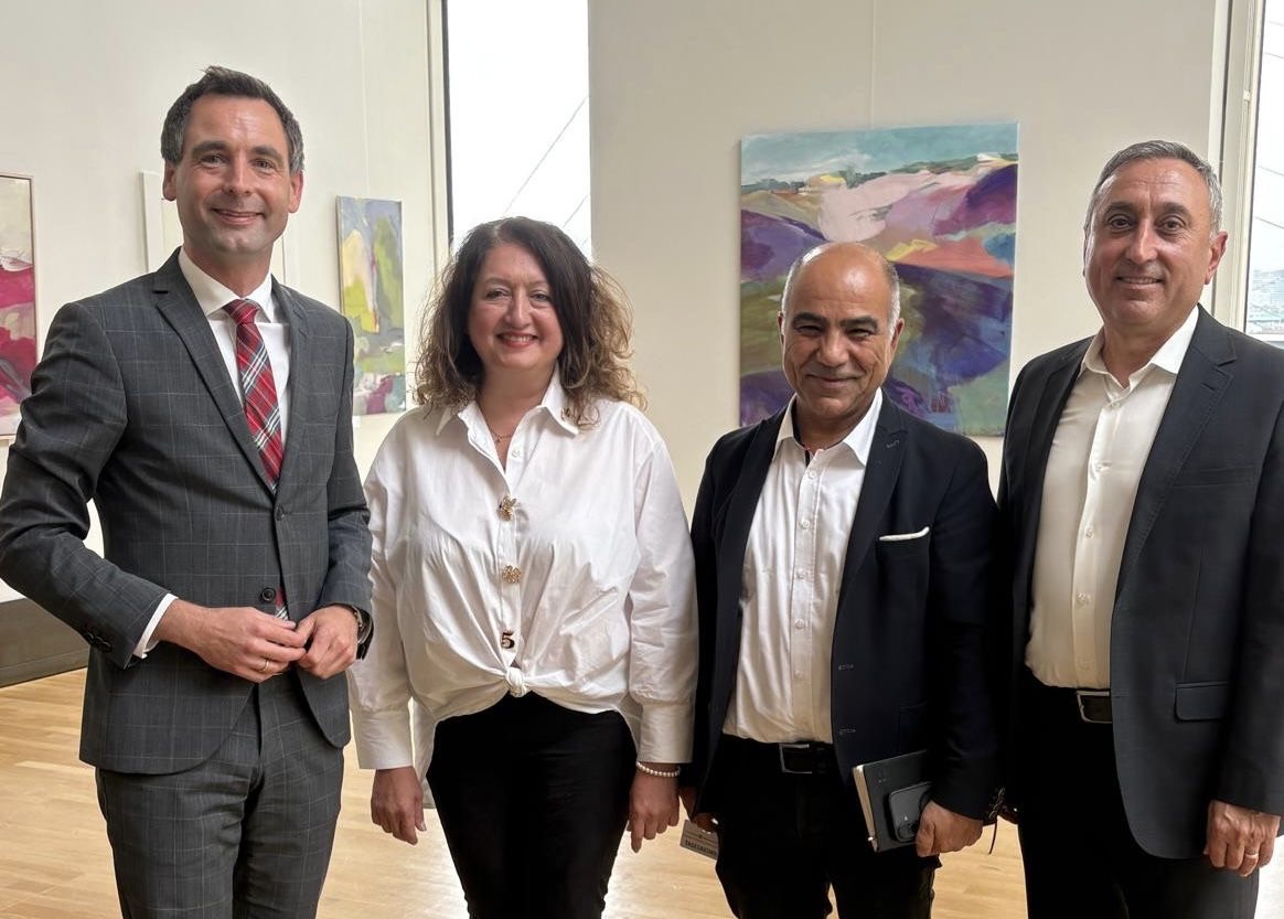 NRW’de Anadili derslerinin geleceği masaya yatırıldı – Birlik Haber Ajansı