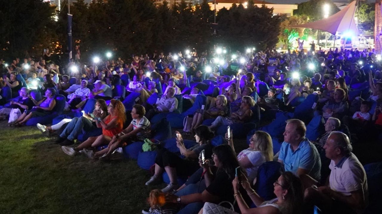 İzmir’de ‘Çim Konserleri’ 1 Temmuz’da başlıyor – Birlik Haber Ajansı