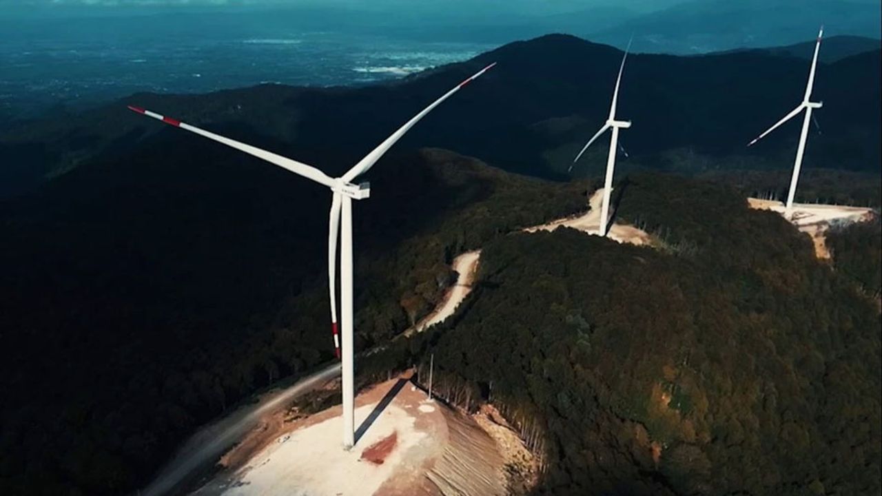 Türkiye yenilenebilir enerjide büyük adım attı… Rüzgar ve güneş yüzde 30’u aştı – Birlik Haber Ajansı