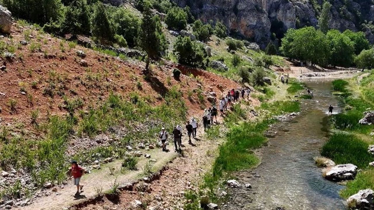Tarihi Kilikya Yolu’nda 3. etap yürüyüşü – Birlik Haber Ajansı