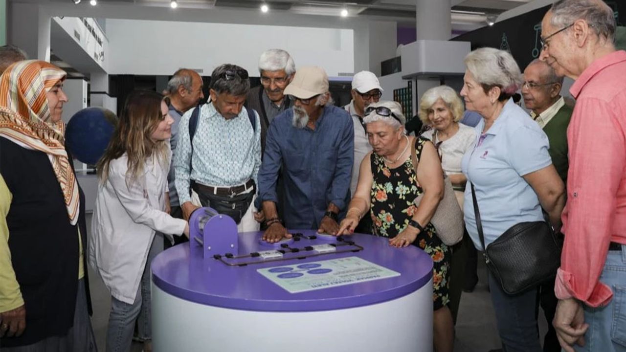Emeklilerden Mercan Bilim Merkezi’ne tam not – Birlik Haber Ajansı