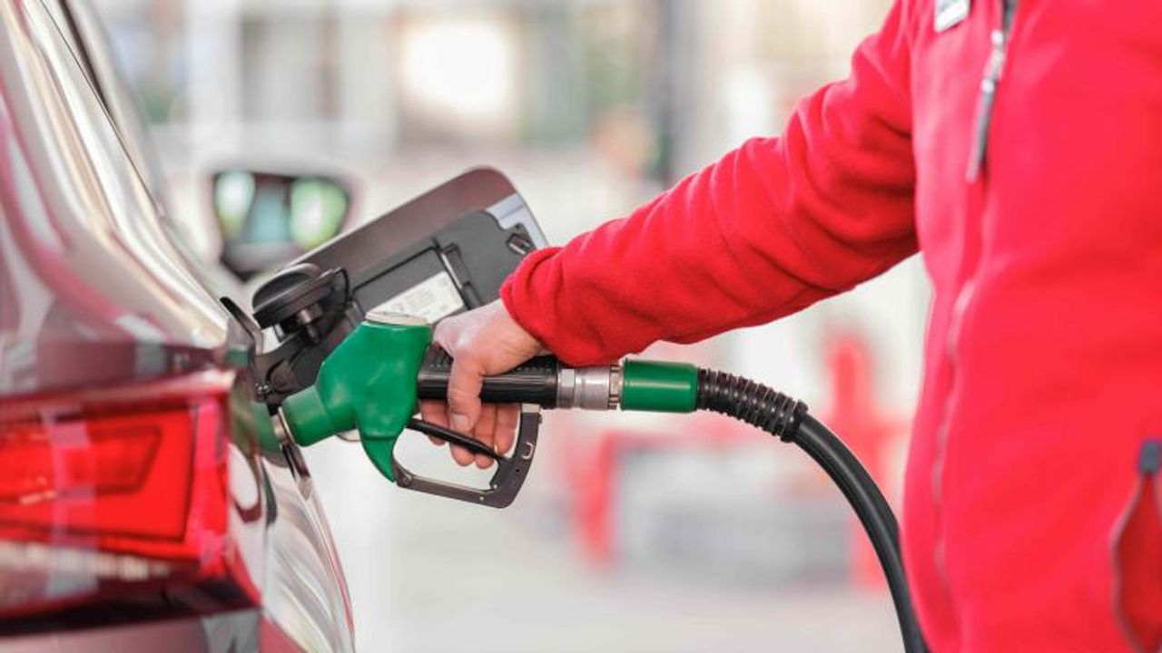 Akaryakıta indirim yolda! – Birlik Haber Ajansı