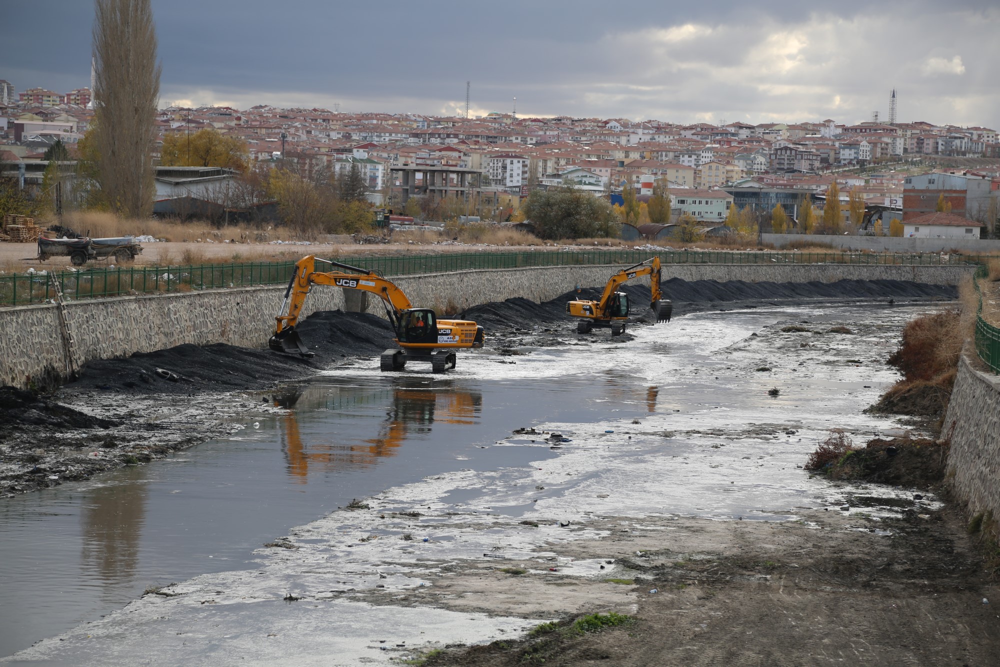 ASKİ’den bayram öncesi uyarı: Kurban atıklarını dere yatakları ve hatlara atmayın – Birlik Haber Ajansı