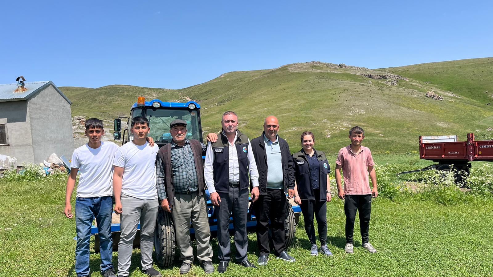 Kars’ta köylerde bayram bereketi: Ziraat Odası Başkanından anlamlı ziyaretler – Birlik Haber Ajansı