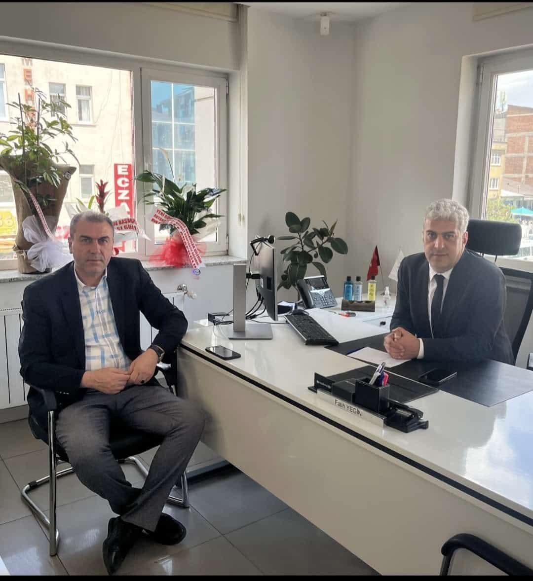 Başkan Şentürk Özyılmaz’dan Halkbank Kars Şubesi Müdürü Fatih Yeğin’e ziyaret – Birlik Haber Ajansı