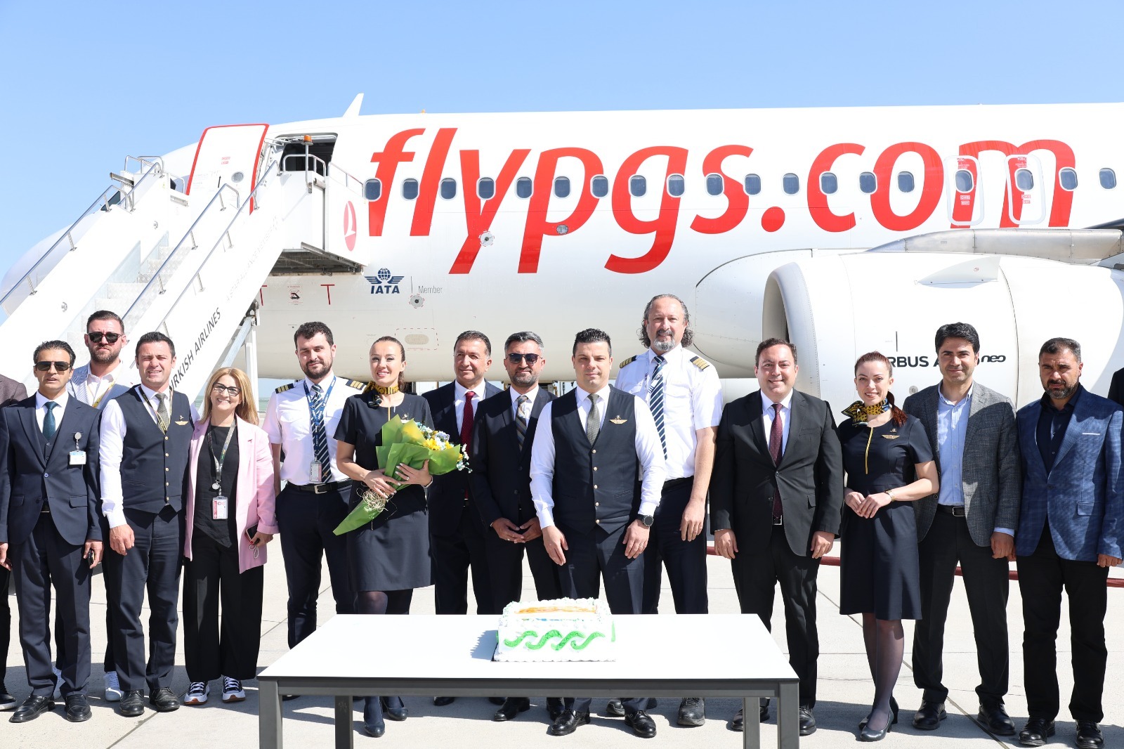 Ağrı- İzmir hattında direkt uçuşlar başladı – Birlik Haber Ajansı