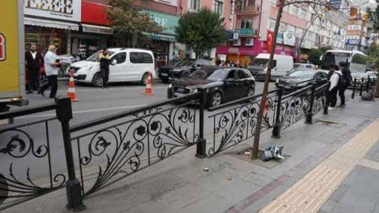 Isparta’da kaldırım kenarlarına yerleştirilen demir korkuluklara vatandaştan tepki – Birlik Haber Ajansı
