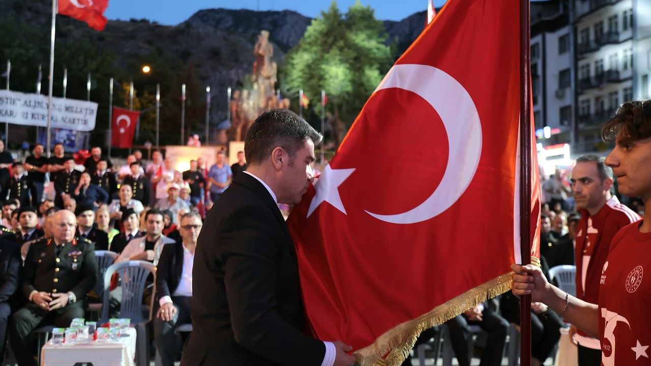 15 Temmuz, milletin zaferi Amasya’da coşkuyla anıldı – Birlik Haber Ajansı