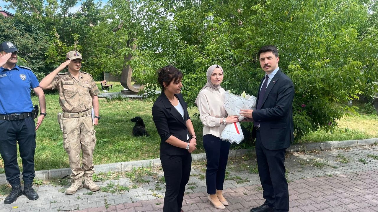 Kars’ın Digor Kaymakamı Ahmed Tayyib Kahraman, Görevine Başladı – Birlik Haber Ajansı