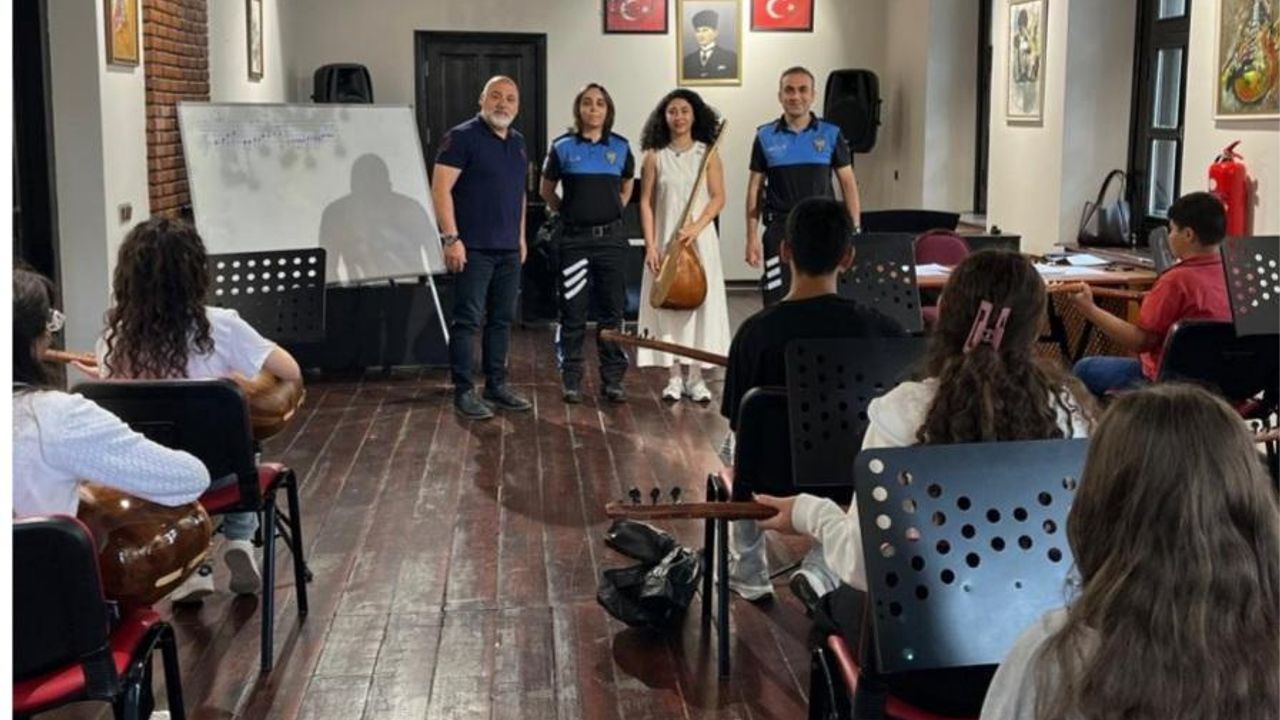 Kars’ta geleceğe emniyetli adımlar projesi kapsamında anlamlı etkinlik – Birlik Haber Ajansı