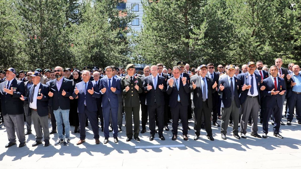 Kars’ta 15 Temmuz Şehitleri dualarla anıldı – Birlik Haber Ajansı