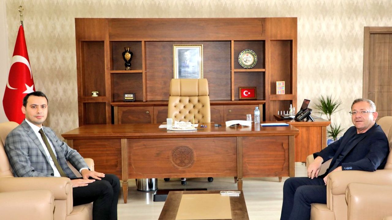 Kars Valisi Ziya Polat’tan Selim Kaymakamı Mehmet Ali Semiz’e hayırlı olsun zqiyareti – Birlik Haber Ajansı