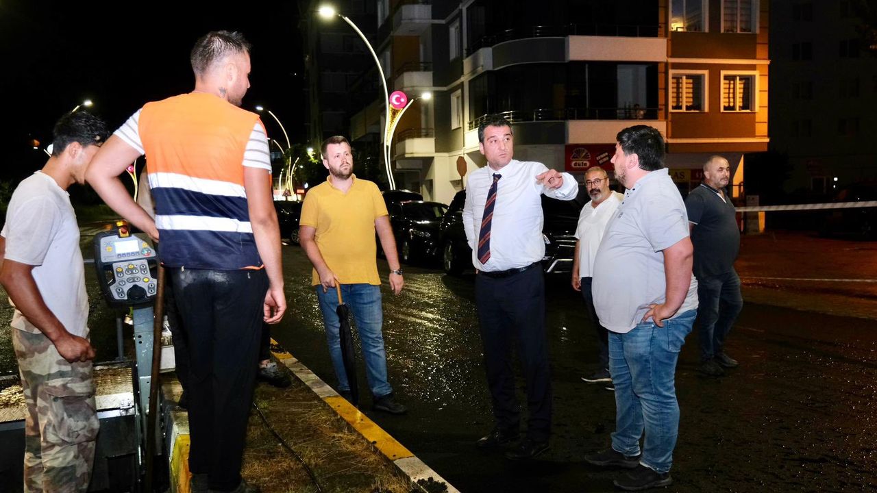 Fuat Köse asfalt çalışmalarını yerinde izledi – Birlik Haber Ajansı