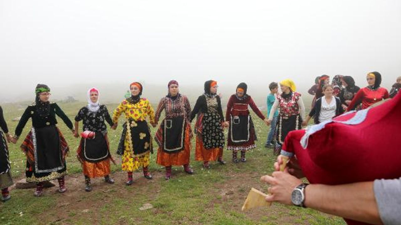 Kaçkarların zirvesinde kültür ve doğa şöleni – Birlik Haber Ajansı