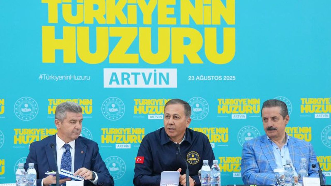 İçişleri Bakanı Ali Yerlikaya Artvin’de huzur ve güvenlik toplantısına katıldı – Birlik Haber Ajansı