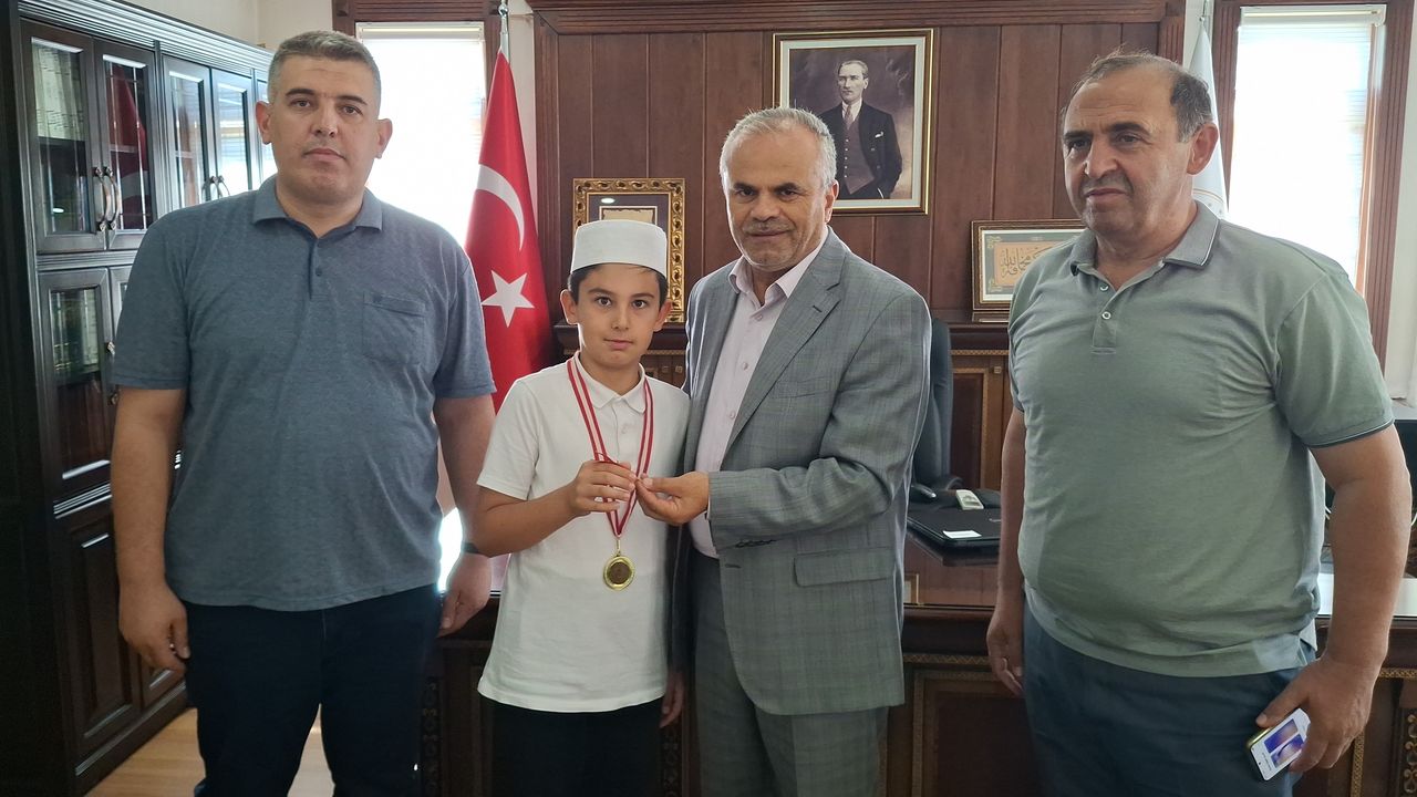 Kur’an-ı güzel okuma yarışması birincisinden Gazze’ye anlamlı bağış – Birlik Haber Ajansı