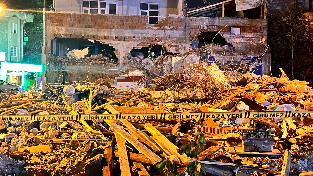 Balıkesir depreminde hasar tespit tamamlandı: 1036 bağımsız bölüm ağır hasarlı – Birlik Haber Ajansı