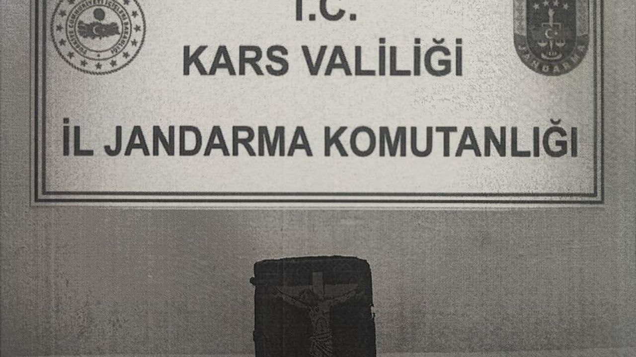 Tarihi eser kaçakçılığı operasyonu: Kars’ta Bizans dönemine ait kitap ele geçirildi – Birlik Haber Ajansı