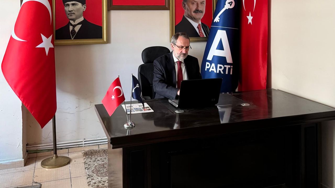 Anahtar Parti Kars İl Başkanı Yıldırım: “Kars’ın kalbi Kafkas Üniversitesi zordadır” – Birlik Haber Ajansı