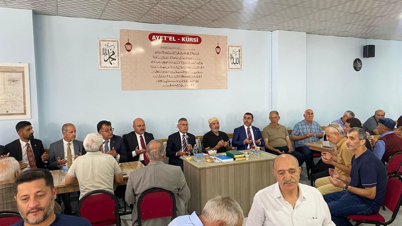 AK Parti TBMM Grup Başkanı Abdullah Güler, Kars TSO Başkanı Bozan’a taziye ziyaretinde bulundu – Birlik Haber Ajansı