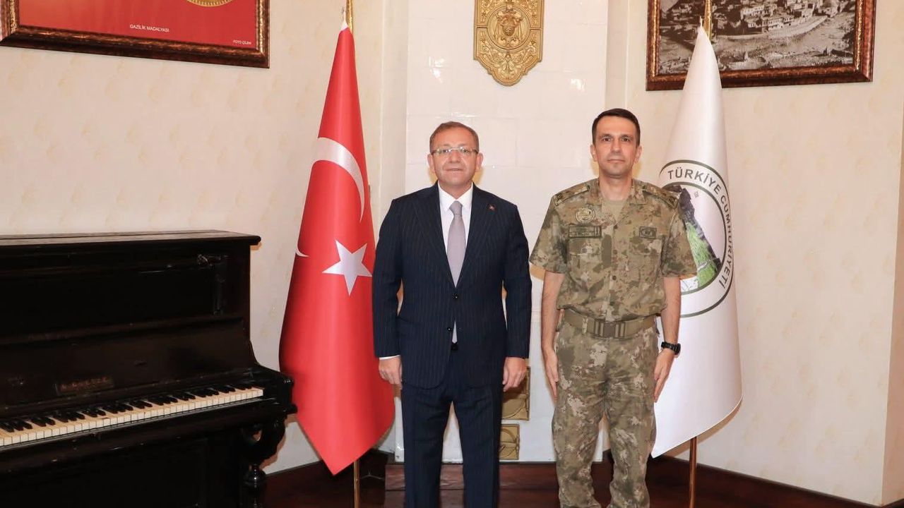 Vali Ziya Polat, Tuğgeneral Nail Türe’yi makamında ağırladı – Birlik Haber Ajansı