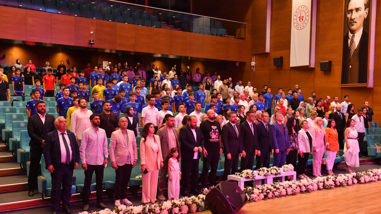 “Kamera Arkasından Hayata” projesinde ödüller sahiplerini buldu! – Birlik Haber Ajansı