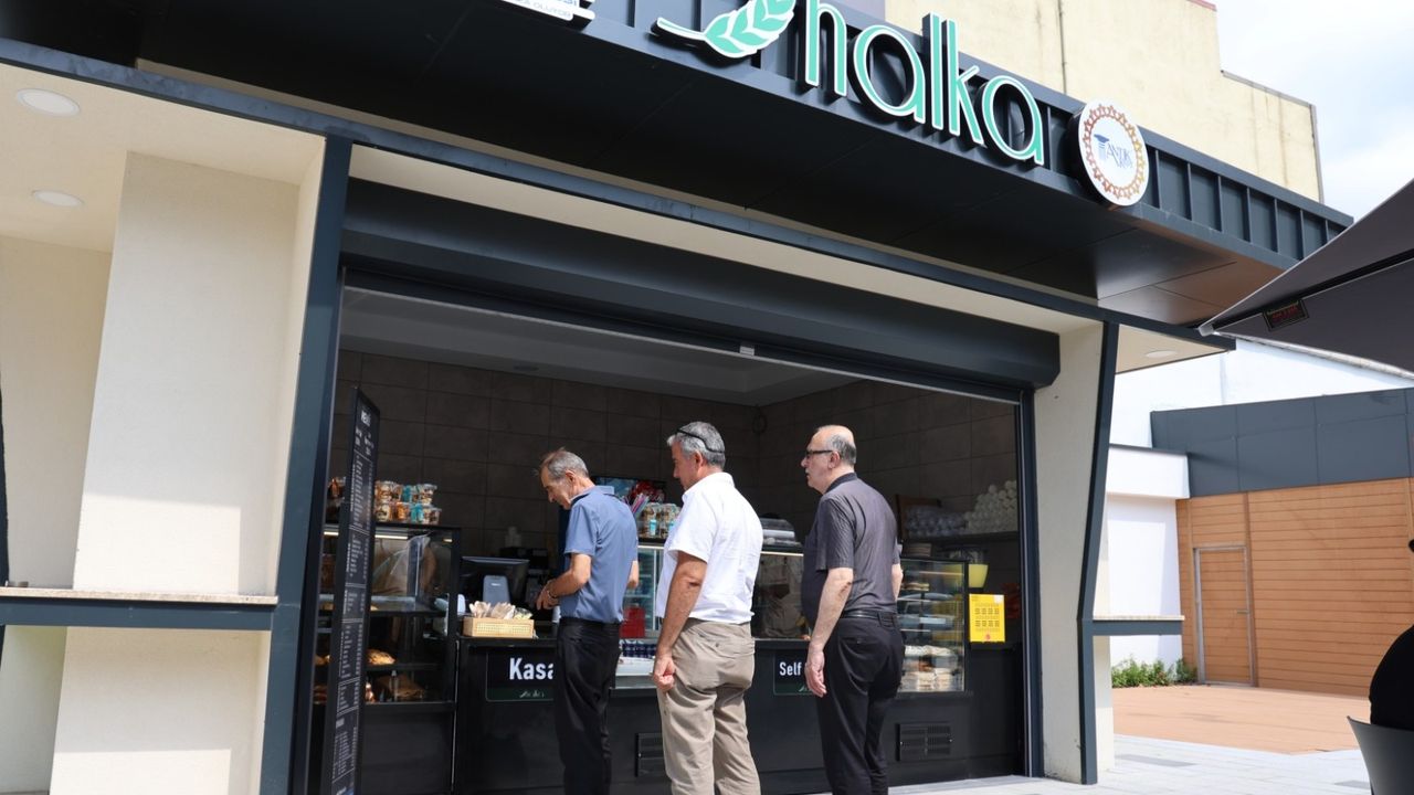 Halka Kafe, Mola Park’ta hizmete girdi – Birlik Haber Ajansı
