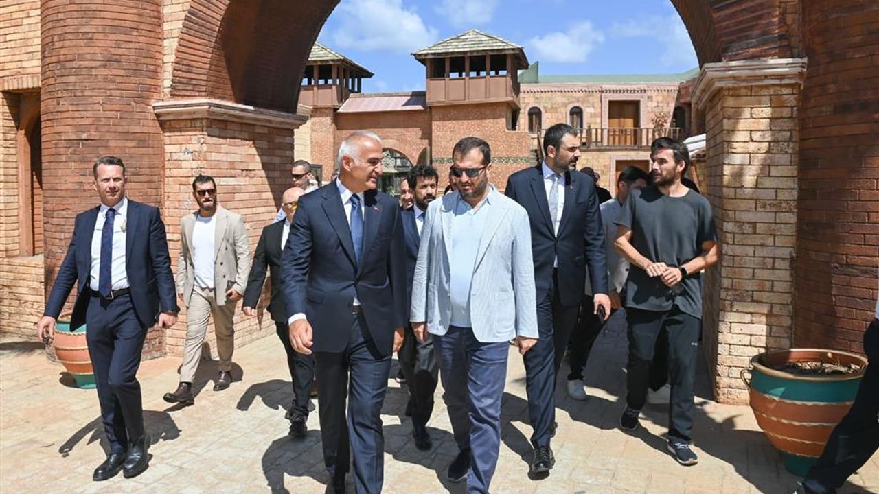 Kültür ve Turizm Bakanı Ersoy: Türkiye dizi sektöründe ABD’nin en yakın rakibi – Birlik Haber Ajansı