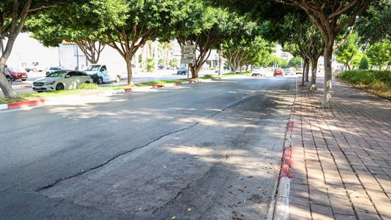 Antalya Konyaaltı’nda yol trafiğe kapanıyor – Birlik Haber Ajansı