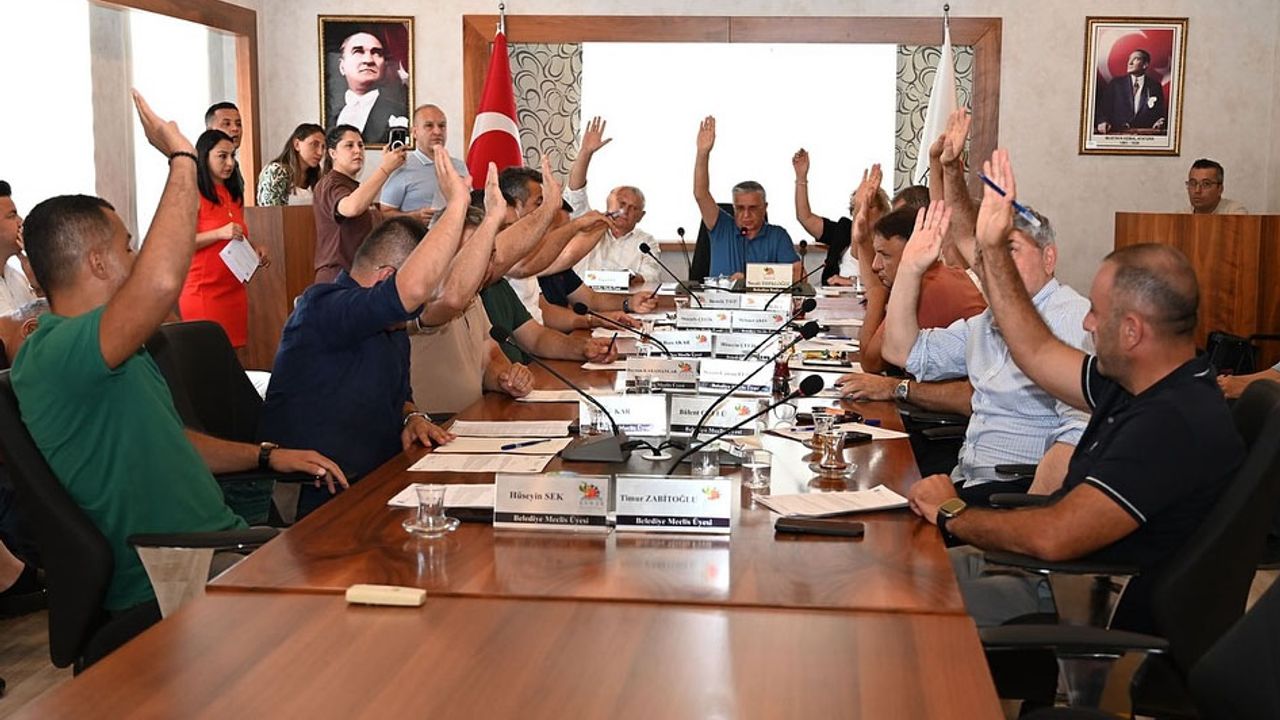 Kemer Belediyesi Ağustos ayı meclisi yapıldı – Birlik Haber Ajansı