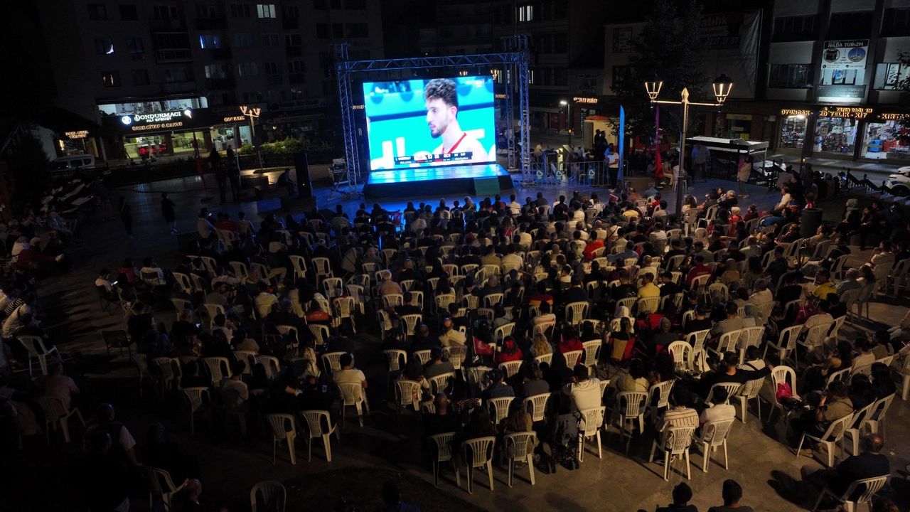 A Milli Basketbol Takımı yuvaya gümüş madalyayla döndü – Birlik Haber Ajansı