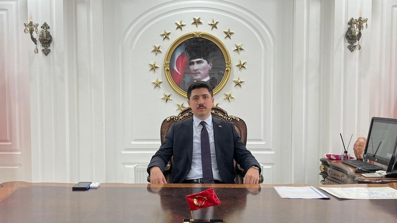 Digor Kaymakamı Kahraman’dan İzmir’deki saldırıya taziye mesajı – Birlik Haber Ajansı