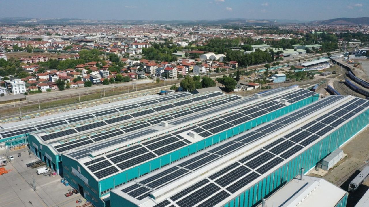 Milli Hızlı Tren Güneş Enerjisi İle Üretiliyor – Birlik Haber Ajansı