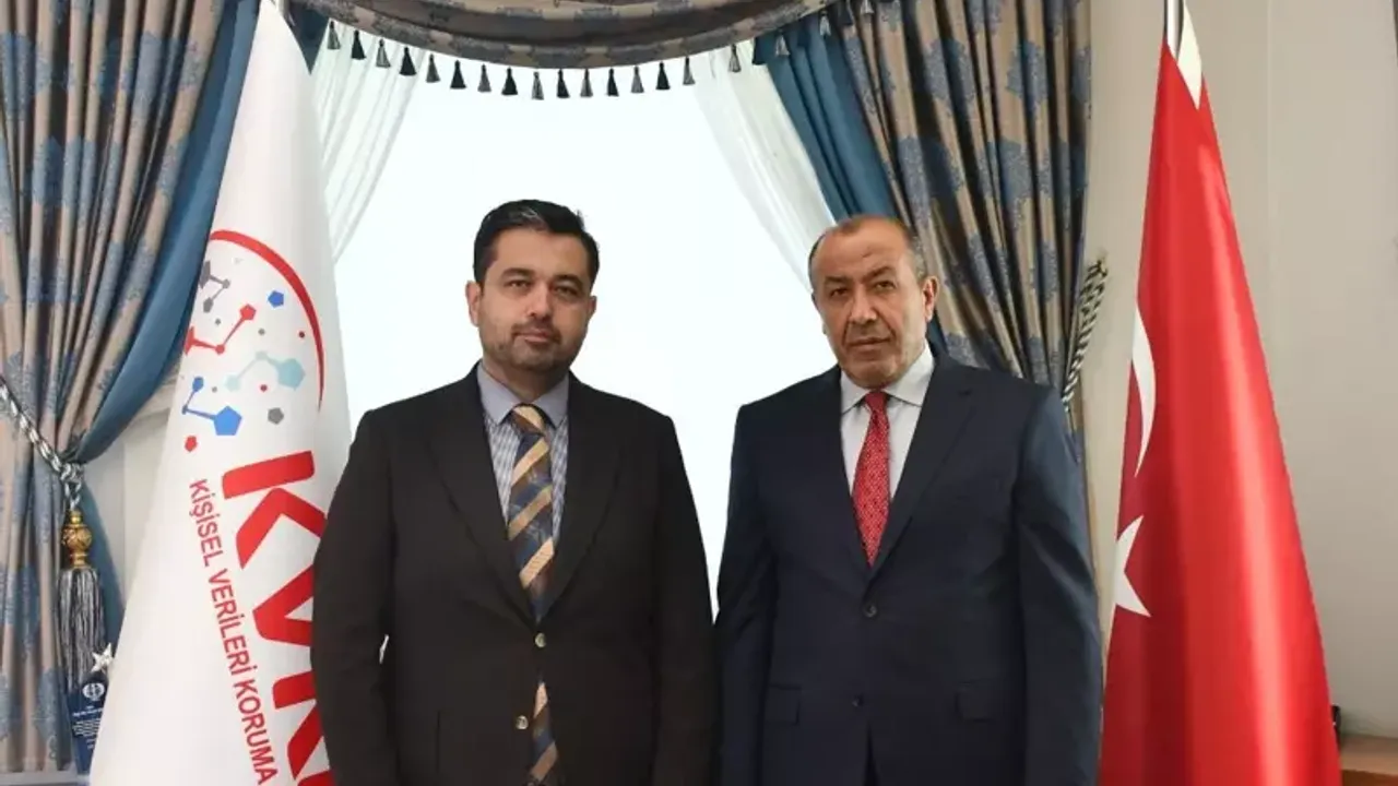 KVKK Başkanı Faruk Bilir TİMBİR Başkan Vekili Cüneyd Altıparmak’a konuştu – Birlik Haber Ajansı