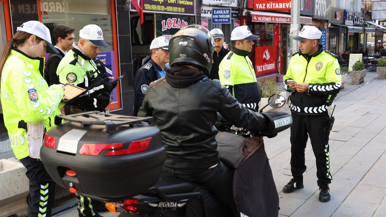 Kırıkkale’de motosikletlere ceza yağdı – Birlik Haber Ajansı