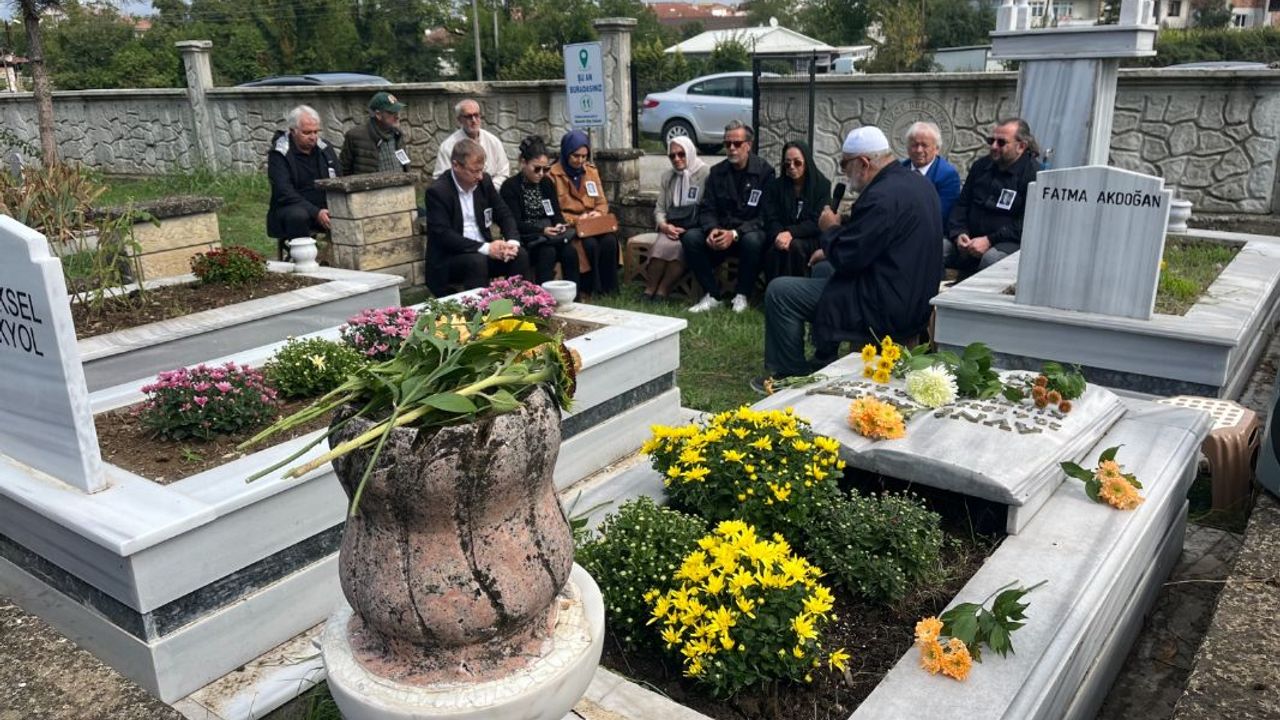 Milli Eğitim Bakanı Akyol Düzce’de mezarı başında anıldı – Birlik Haber Ajansı