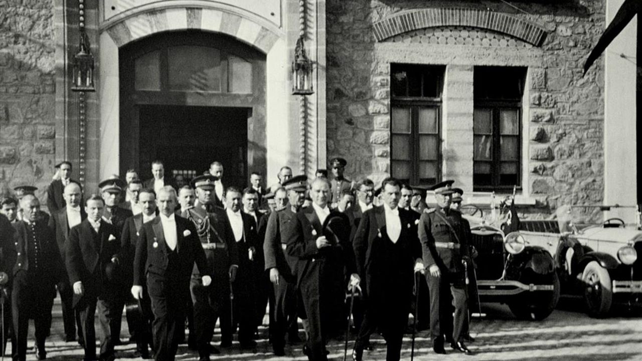 Cumhuriyet 102 Yaşında – Birlik Haber Ajansı