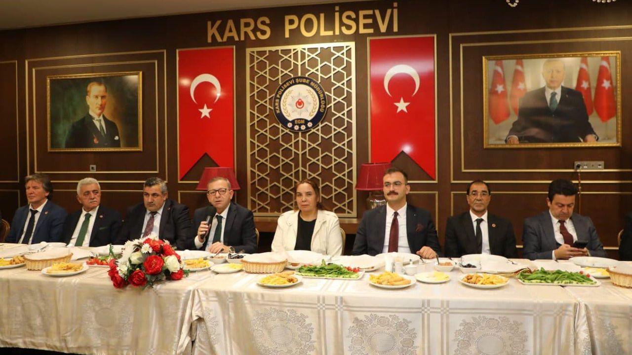 Muhtarlar Günü Kars’ta kutlandı Vali Ziya Polat, muhtarlarla kahvaltıda buluştu – Birlik Haber Ajansı