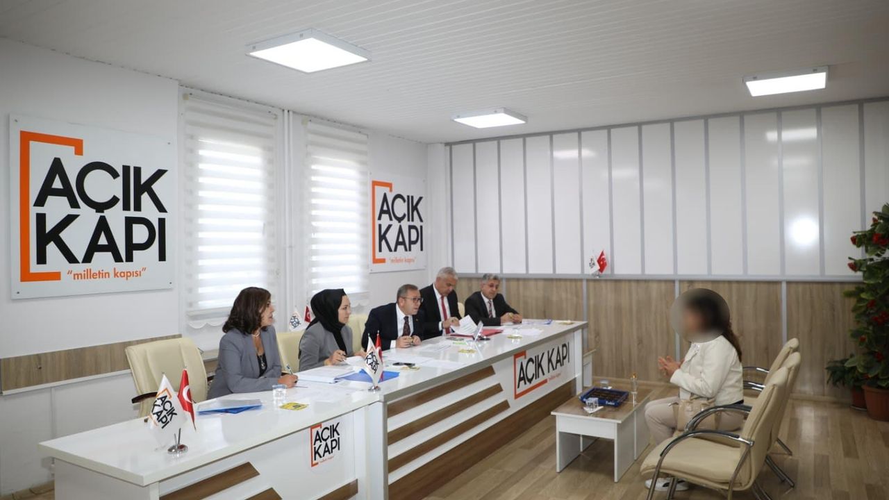 Kars Valisi Ziya Polat vatandaşları dinledi: “Milletimizin hizmetindeyiz” – Birlik Haber Ajansı