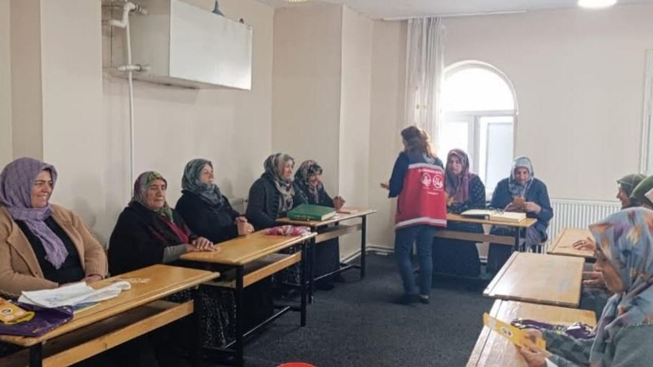 Kur’an kurslarında kadına yönelik şiddet ve erken yaşta evliliklerle mücadele eğitimi – Birlik Haber Ajansı