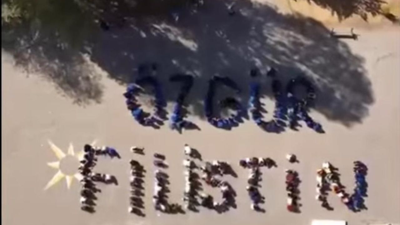 Kars’ta öğrencilerden Filistin’e destek: “Gazze” koreografisiyle farkındalık mesajı – Birlik Haber Ajansı