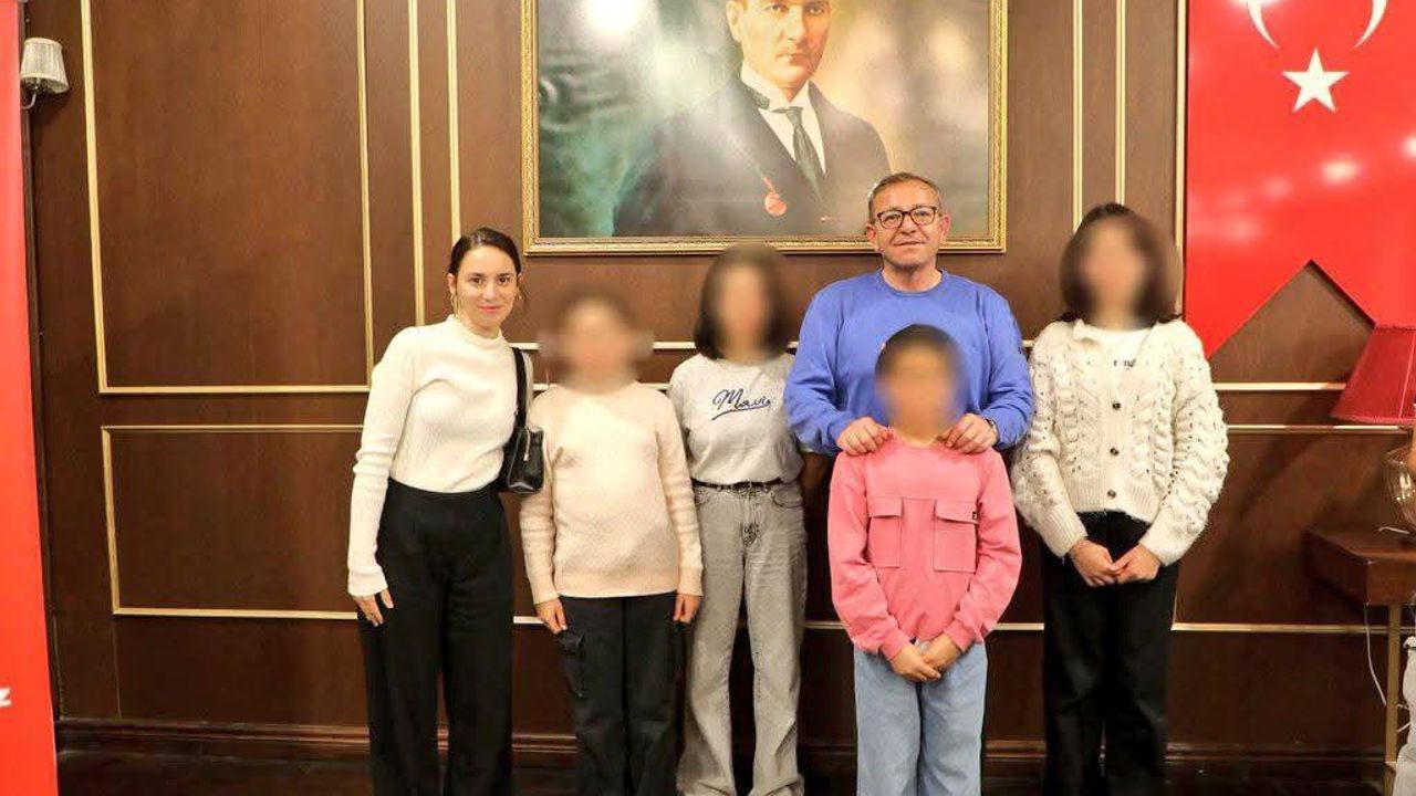 Kars Valisi Ziya Polat, Dünya Kız Çocukları Günü’nde kız çocuklarıyla buluştu – Birlik Haber Ajansı