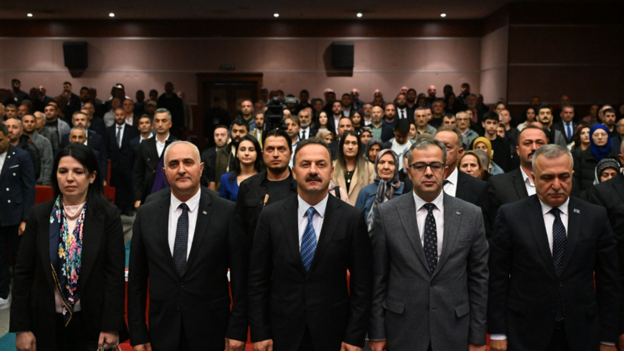 Yavuz Ağıralioğlu: Yüreğiniz yetiyorsa Öcalan’ı çıkarın beraber gelin sandığa – Birlik Haber Ajansı